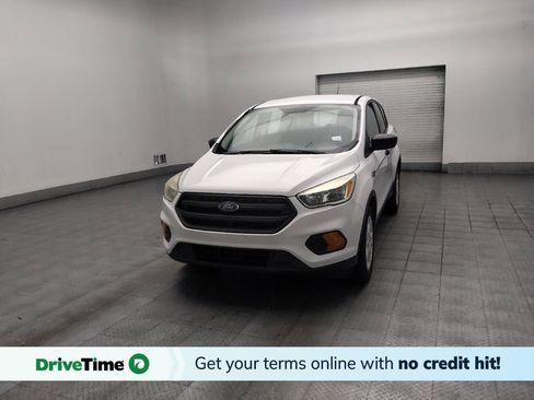 Used 2017 Ford Escape S FWD image 1