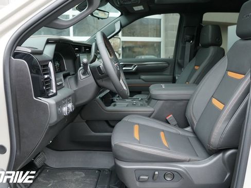 Used 2026 GMC Sierra 2500 AT4 w/ AT4 Premium Plus Package image 21