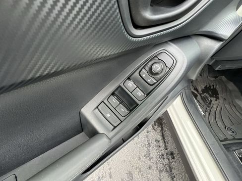 Certified 2025 Subaru Crosstrek 2.0i Premium image 23