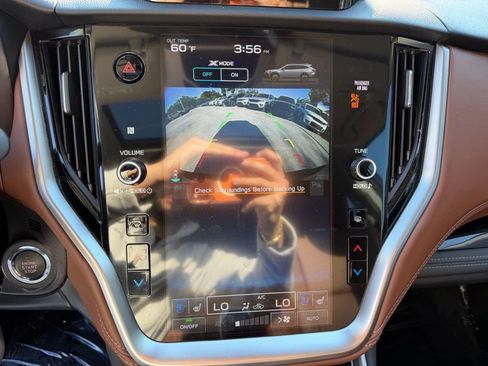 Used 2025 Subaru Outback Touring XT w/ Popular Package #2 image 23