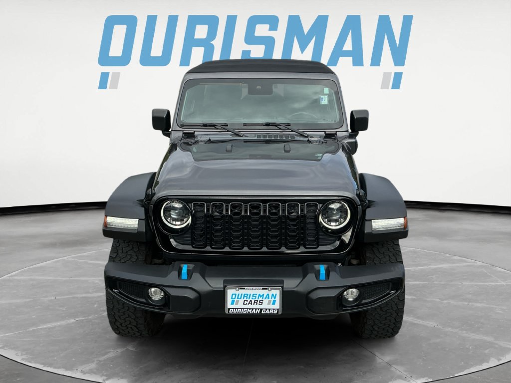 Used 2024 Jeep Wrangler Unlimited AWD/4WD image 9