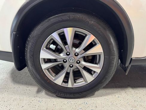 Used 2016 Nissan Murano S AWD/4WD image 25