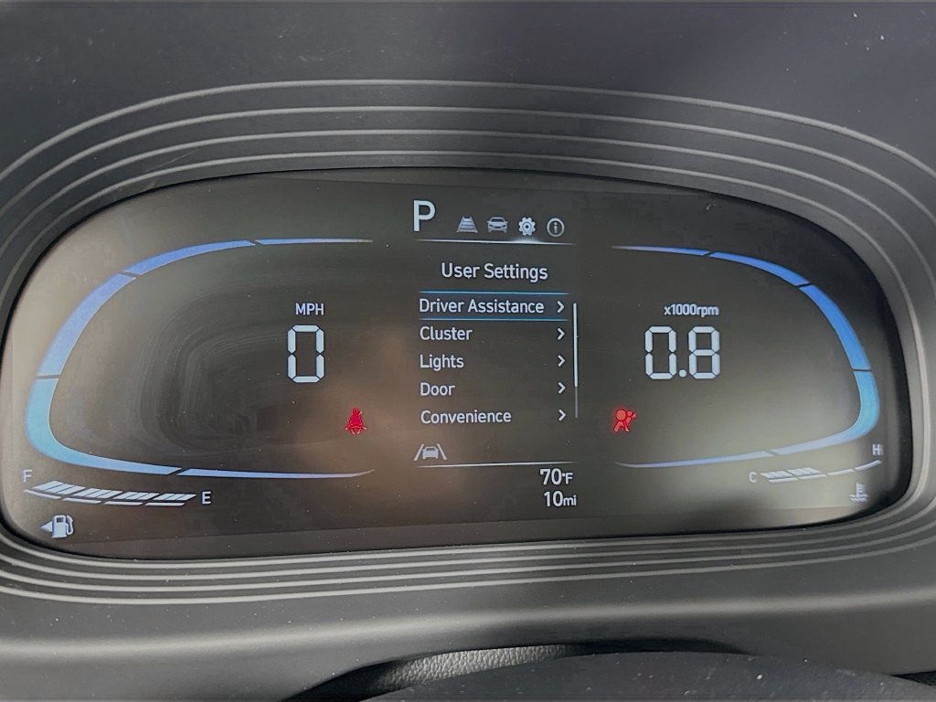 Used 2025 Hyundai Venue SEL FWD image 22