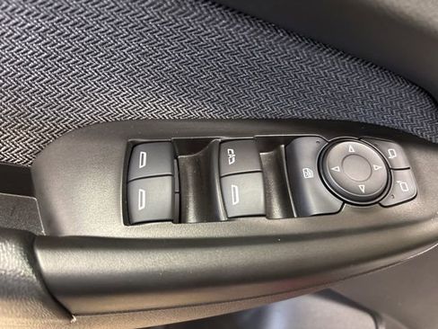 Used 2023 Chevrolet TrailBlazer LT w/ Convenience Package FWD image 31