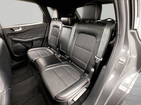 Used 2024 Ford Escape ST-Line w/ Tech Pack #1 AWD/4WD image 26