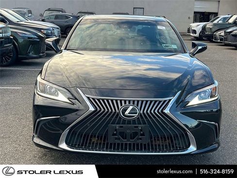 Used 2019 Lexus ES 350 image 2