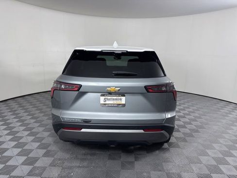 New 2026 Chevrolet Equinox LT w/ Convenience Package II FWD image 4