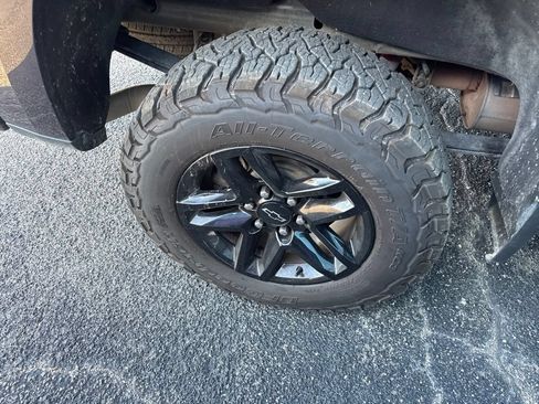 Used 2023 Chevrolet Silverado 1500 Custom Trail Boss AWD/4WD image 13