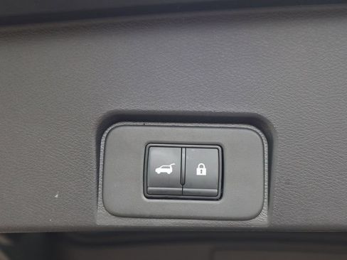 Certified 2023 Nissan Rogue SV AWD/4WD image 29