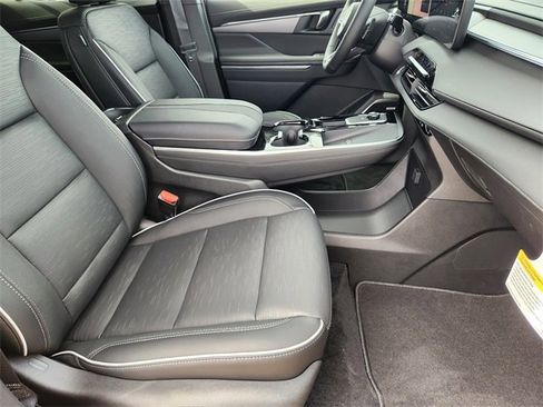 New 2025 Buick Enclave Sport Touring w/ Super Cruise Package image 11