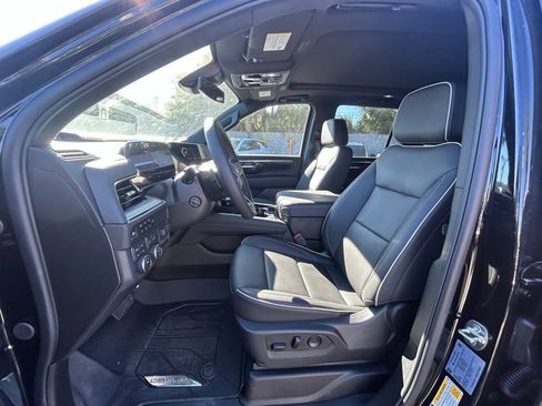 New 2026 Chevrolet Tahoe Premier w/ Sun And Tow Package AWD/4WD image 13