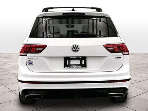 Used 2021 Volkswagen Tiguan SE R-Line AWD/4WD image 4