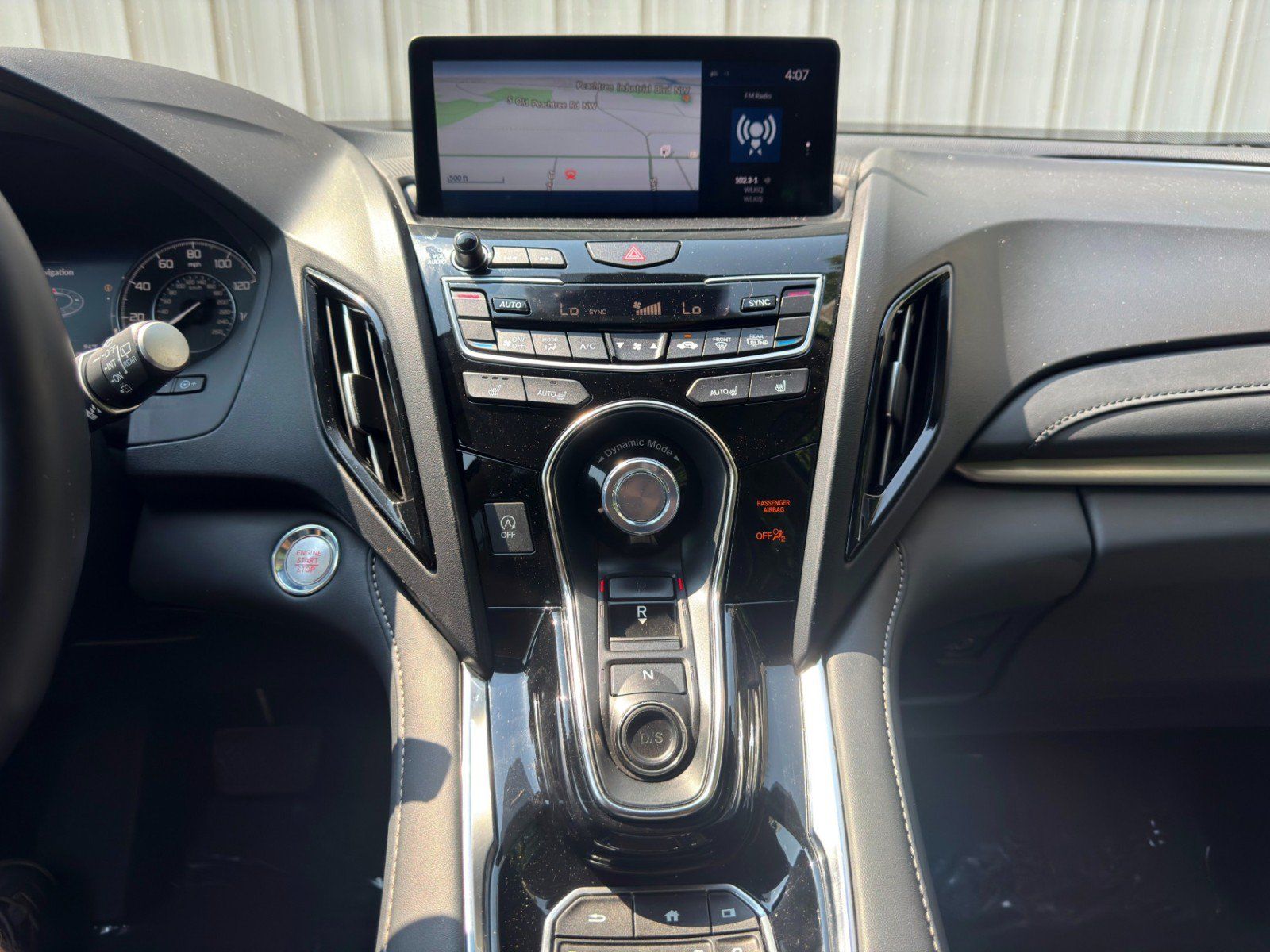 Used 2019 Acura RDX w/ Technology Package AWD/4WD image 24