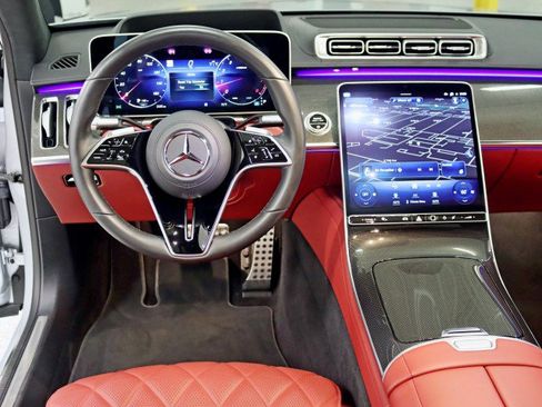 Used 2023 Mercedes-Benz S 580 4MATIC Sedan image 11