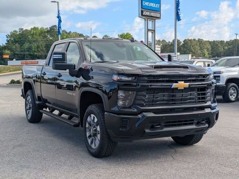 New 2025 Chevrolet Silverado 2500 Custom w/ Custom Value Package AWD/4WD image 2