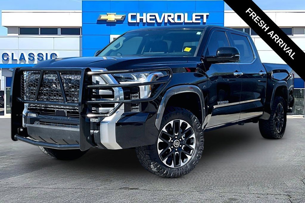 Used 2024 Toyota Tundra Limited w/ Power Package AWD/4WD image 2