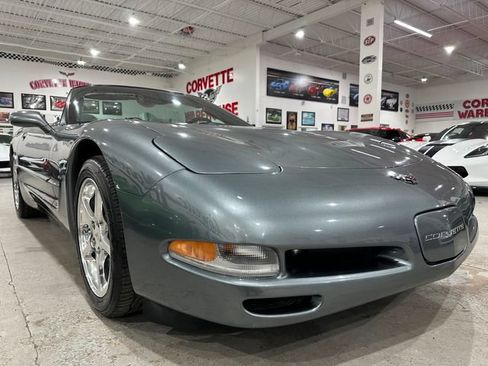 Used 2003 Chevrolet Corvette Convertible w/ Preferred Equipment Group1 RWD image 26
