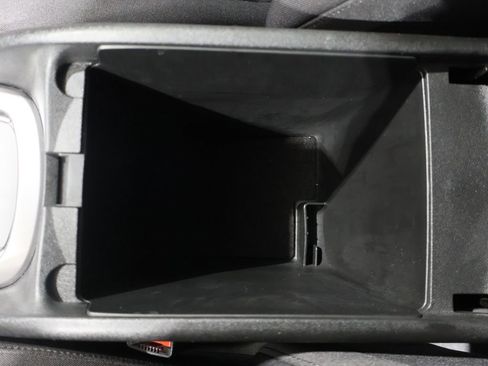 Used 2023 Chevrolet Malibu RS image 33