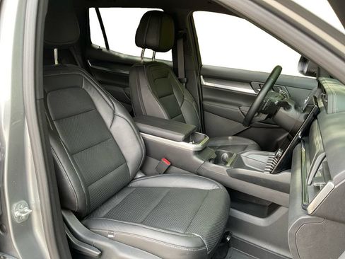 Used 2025 GMC Terrain Elevation FWD image 28