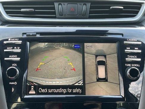 Certified 2023 Nissan Murano Platinum w/ Cargo Package image 3