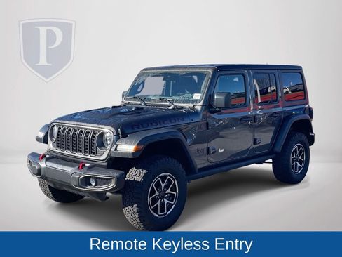 Used 2025 Jeep Wrangler Unlimited Rubicon image 5