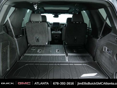 Used 2023 Chevrolet Tahoe High Country w/ Premium Package 2 AWD/4WD image 35