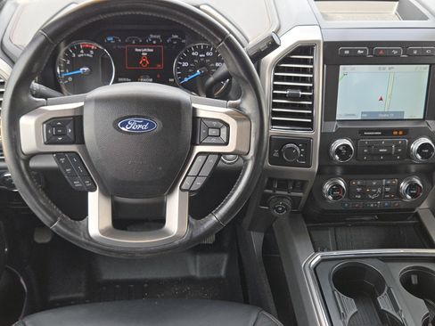 Used 2021 Ford F250 Platinum w/ FX4 Off-Road Package AWD/4WD image 25