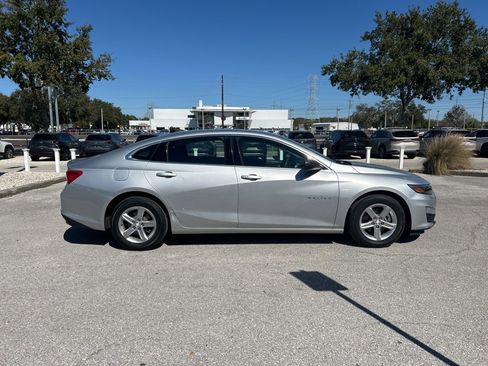 Used 2021 Chevrolet Malibu LS w/ LPO, Convenience Package 2 image 4