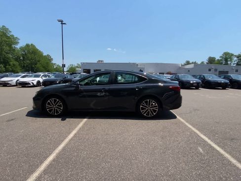 Used 2026 Toyota Camry XLE w/ Premium Package AWD/4WD image 8