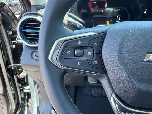 New 2026 Chevrolet Trax LT w/ LT Convenience Package FWD image 17