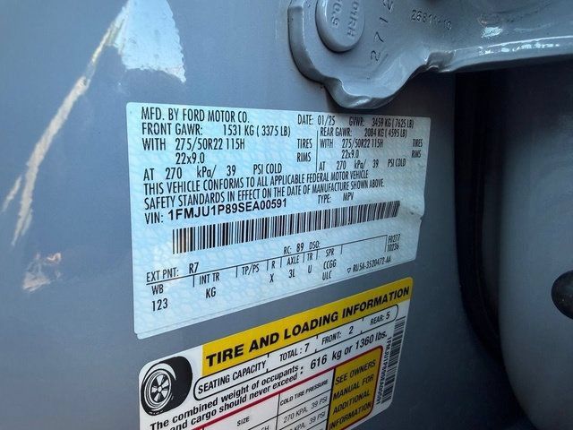 Used 2025 Ford Expedition King Ranch AWD/4WD image 24