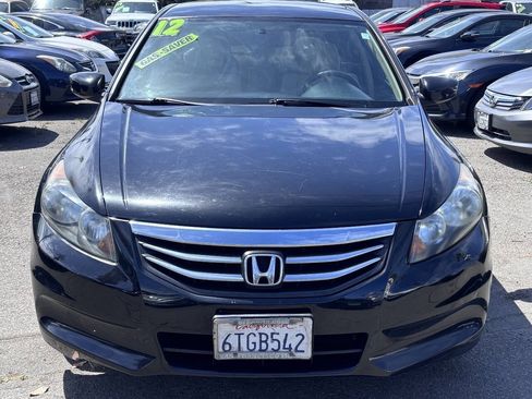 Used 2012 Honda Accord LX image 3