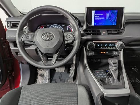 Certified 2025 Toyota RAV4 LE image 21
