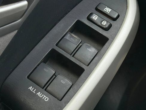 Used 2013 Toyota Prius One image 23