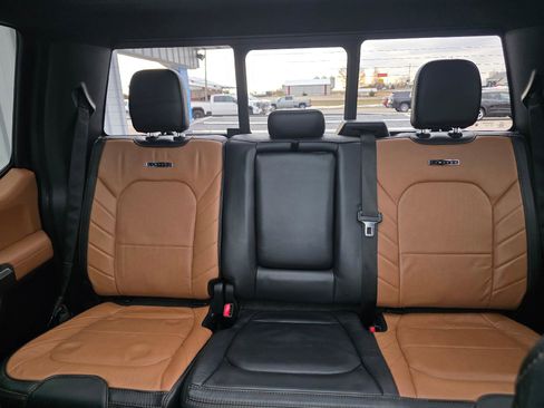 Used 2016 Ford F150 Limited w/ Trailer Tow Package image 26