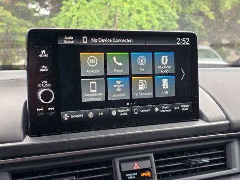 Used 2024 Honda Pilot TrailSport image 20