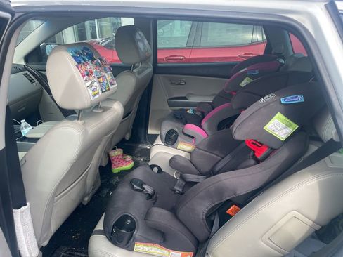 Used 2010 MAZDA CX-9 Grand Touring w/ Moonroof & Bose Audio Pkg image 9