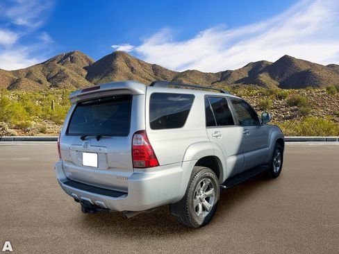 Used 2006 Toyota 4Runner Limited AWD/4WD image 4