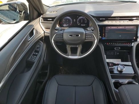 New 2026 Jeep Grand Cherokee L Limited AWD/4WD image 18