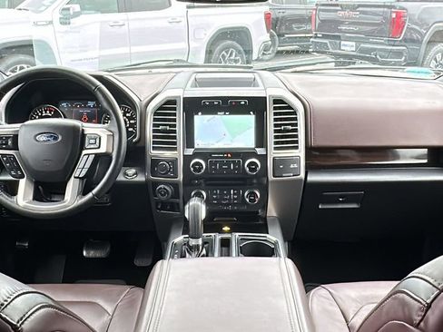 Used 2016 Ford F150 Platinum w/ Equipment Group 701A Luxury image 10