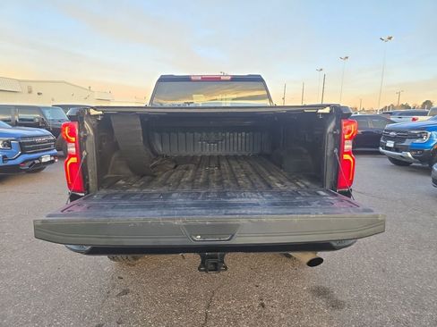 Used 2020 Chevrolet Silverado 2500 Custom image 16