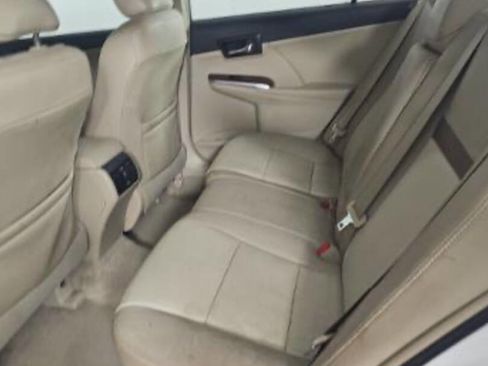 Used 2012 Toyota Camry XLE image 14