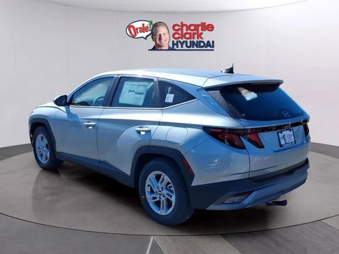 New 2026 Hyundai Tucson SE FWD image 3