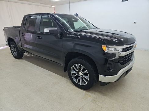 Used 2023 Chevrolet Silverado 1500 LT image 14