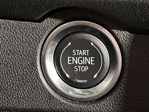 Used 2024 Chevrolet Traverse Z71 image 29