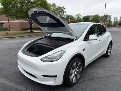 Used 2020 Tesla Model Y Long Range AWD/4WD image 37