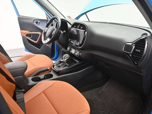 Certified 2025 Kia Soul EX FWD image 20