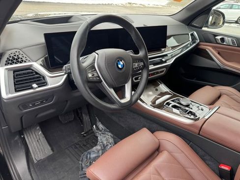 Certified 2024 BMW X5 xDrive50e w/ Premium Package image 18