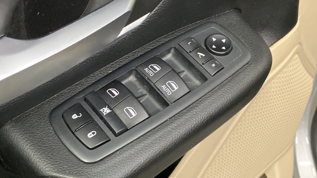 Used 2020 RAM 1500 Big Horn AWD/4WD image 21