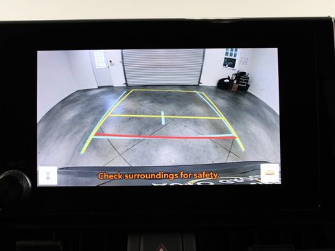 Used 2025 Toyota RAV4 LE AWD/4WD image 44